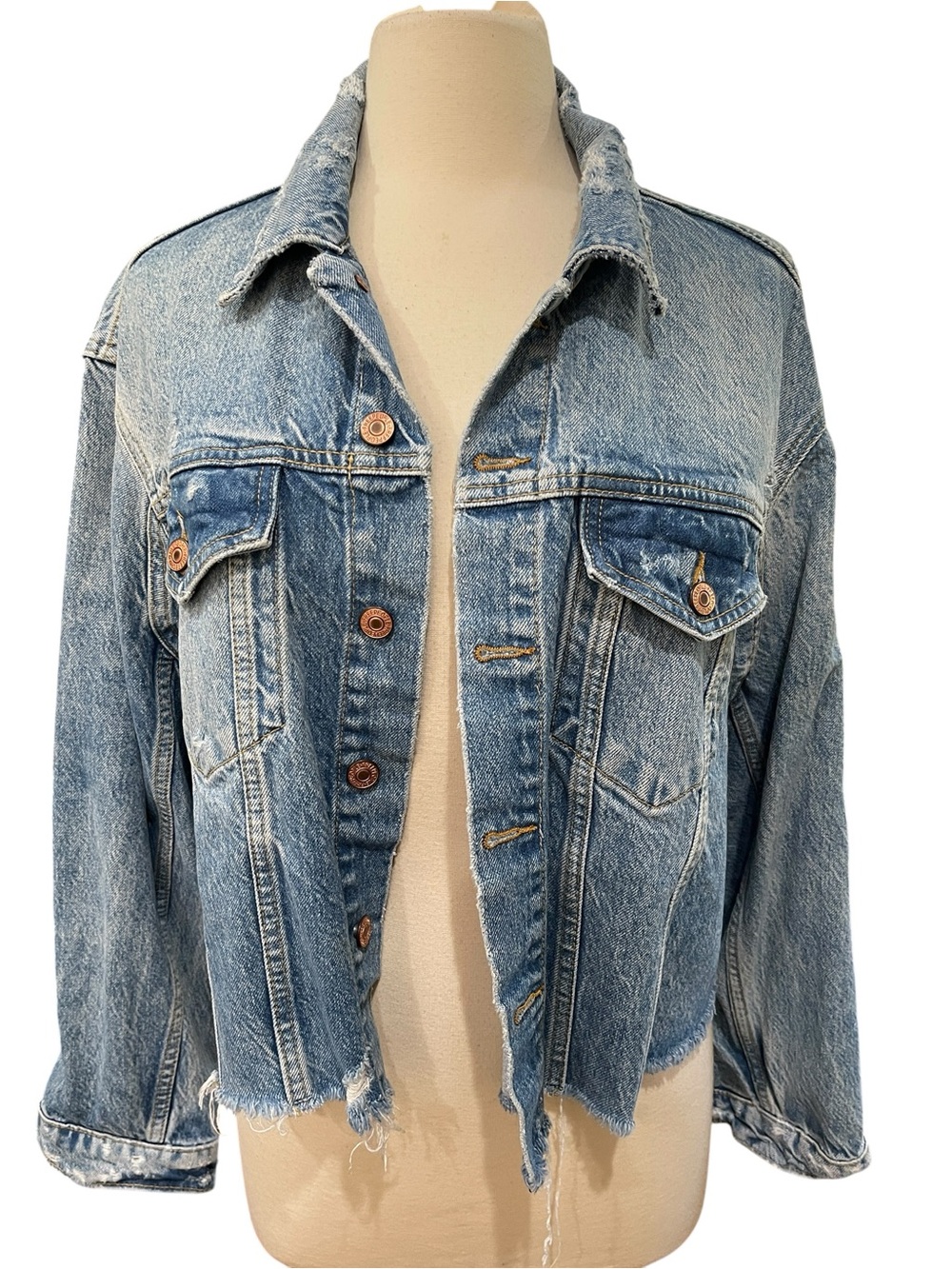 Free People We The Free Distressed Cropped Swing Jean Jacket SZ M Blue - Picture 1 of 7